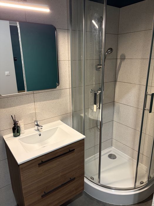 Mieszkanie w centrum - umeblowane, parking (30.11.2025)