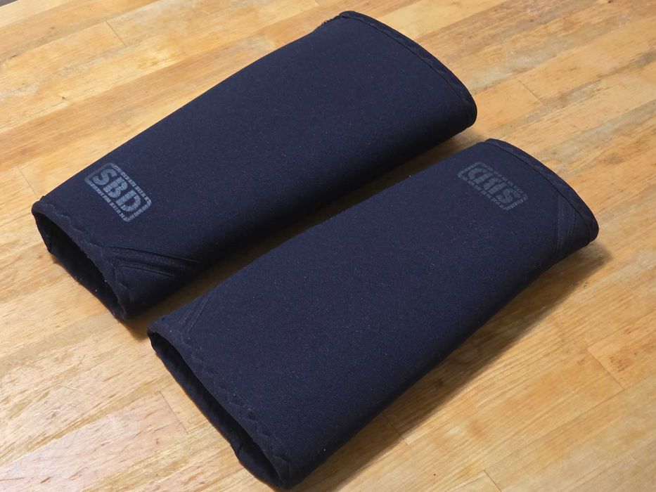 Наколіники SBD Classic Blackout-style limited 7мм. XS, 28,0–30,5 см.