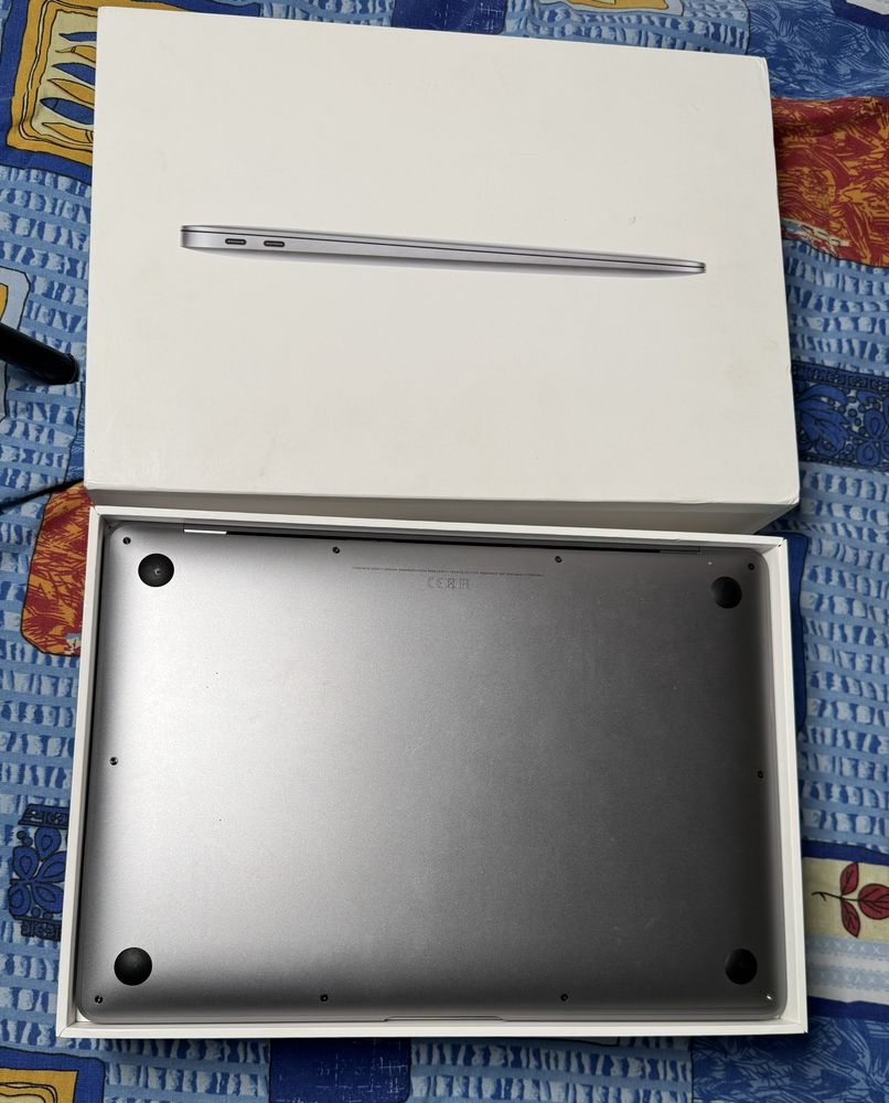 Продам маккбук MacBook Air (M1 2020) Space Gray [A2337