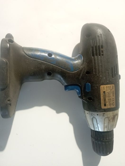 Продам шуруповерт ферм в повністю робочому стані під переробку