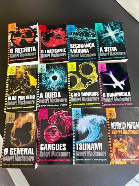 Cherub 12 livros coleção praticamente completa! Excelente oferta Natal