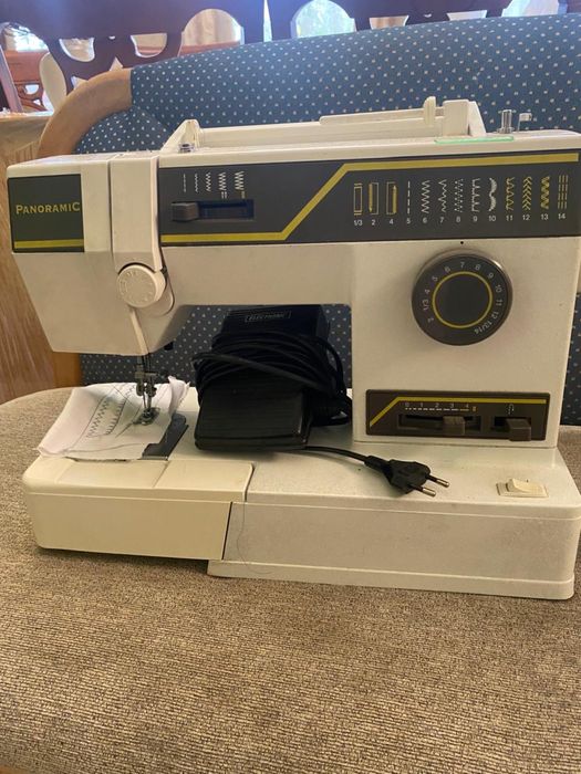 Швейна машина  Zinger