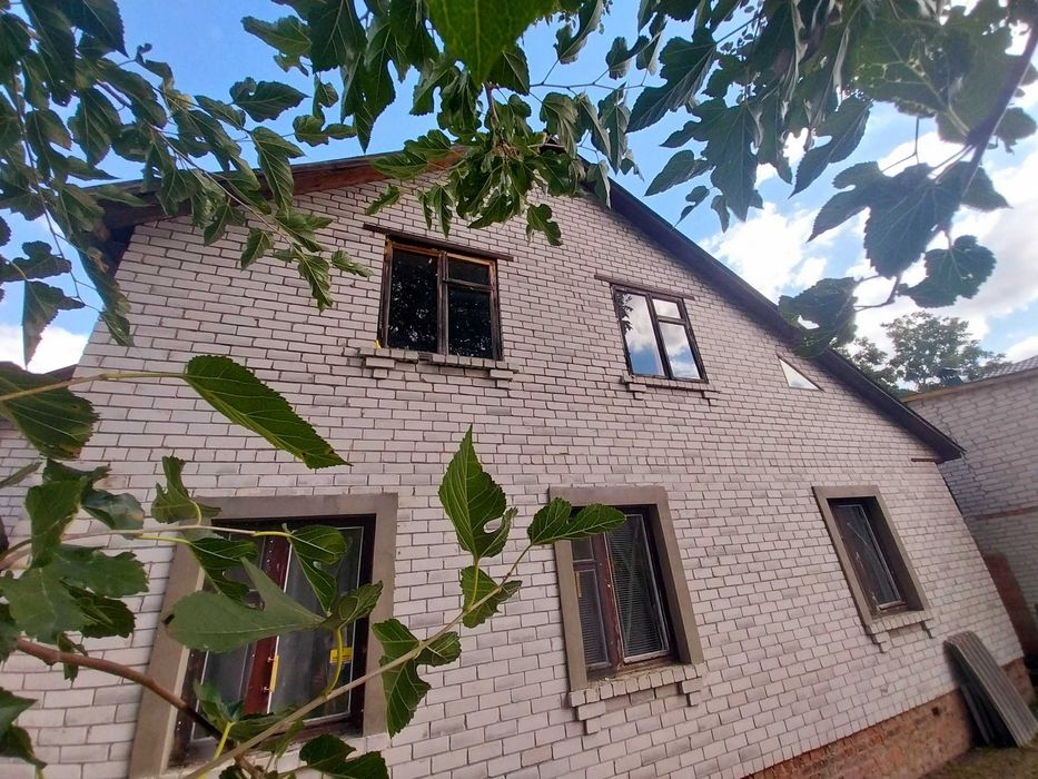 Продам будинок пл. 76/44,2/12,6 м2 в гарному стані (р-н Лісковиця)