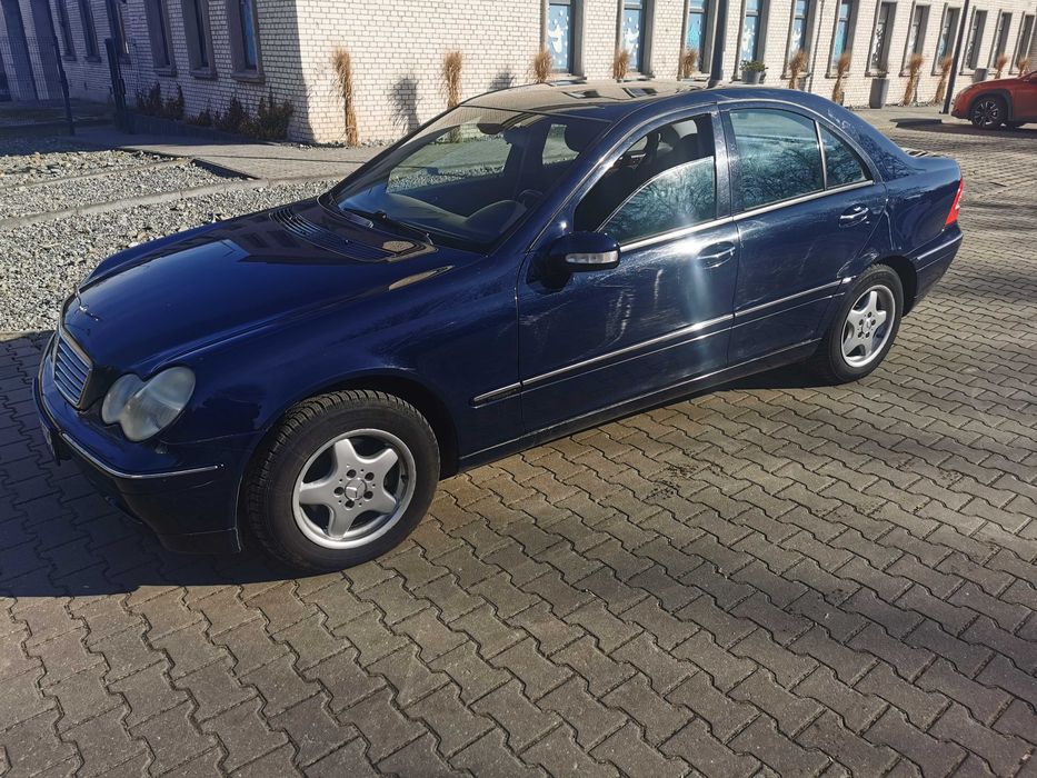 Mercedes C 180 ładna zamiana