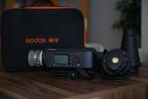 Godox AD600 Pro - Seminovo - Ate dia 31