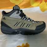 Оригинальные зимние кожаные кроссовки Adidas Torsion. Размер 41/ 26 см