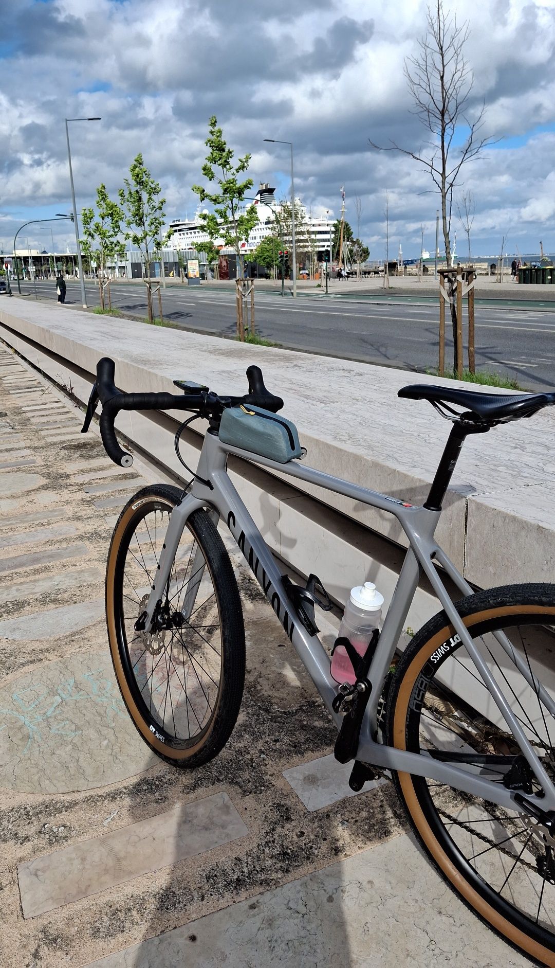 Canyon Grizl CF SL 6 – Bicicleta Gravel Carbono