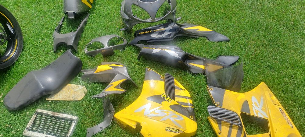 Rozrusznik  honda nsr 125 jc22