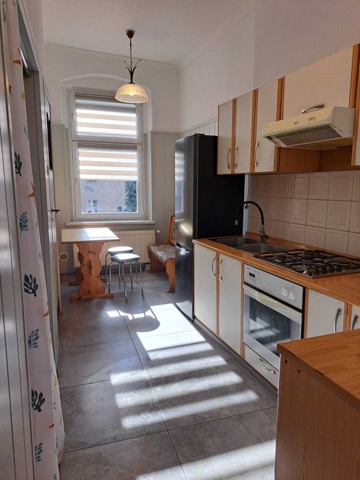 Mieszkanie 2 pokoje 61 m2 Centrum