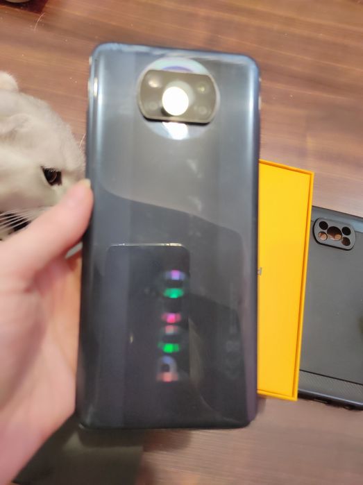 Xiaomi Poco X3 на 6/128 с комплектом