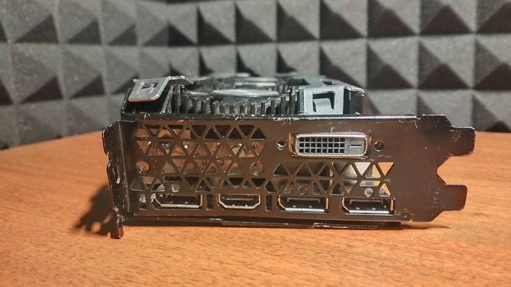 Видеокарта gtx1080ti 11gb ichill