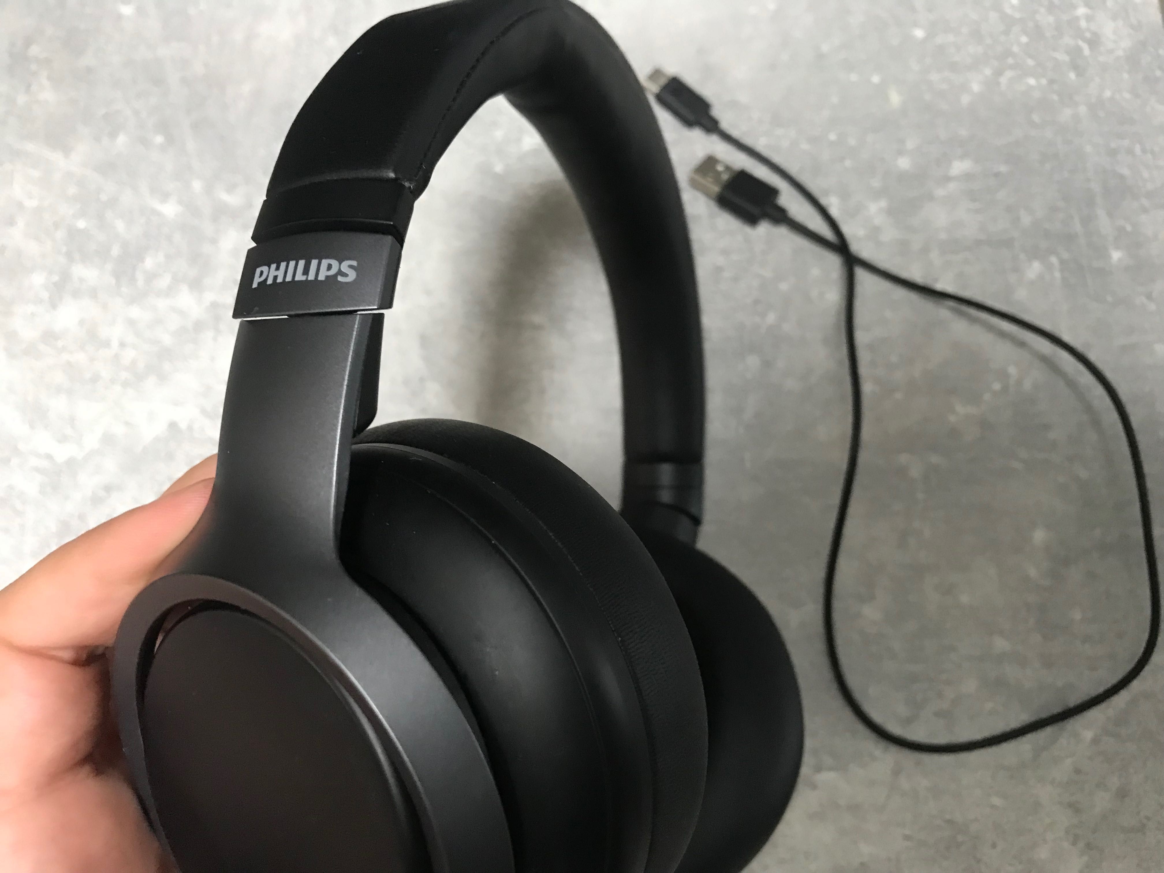 Навушники Philips
