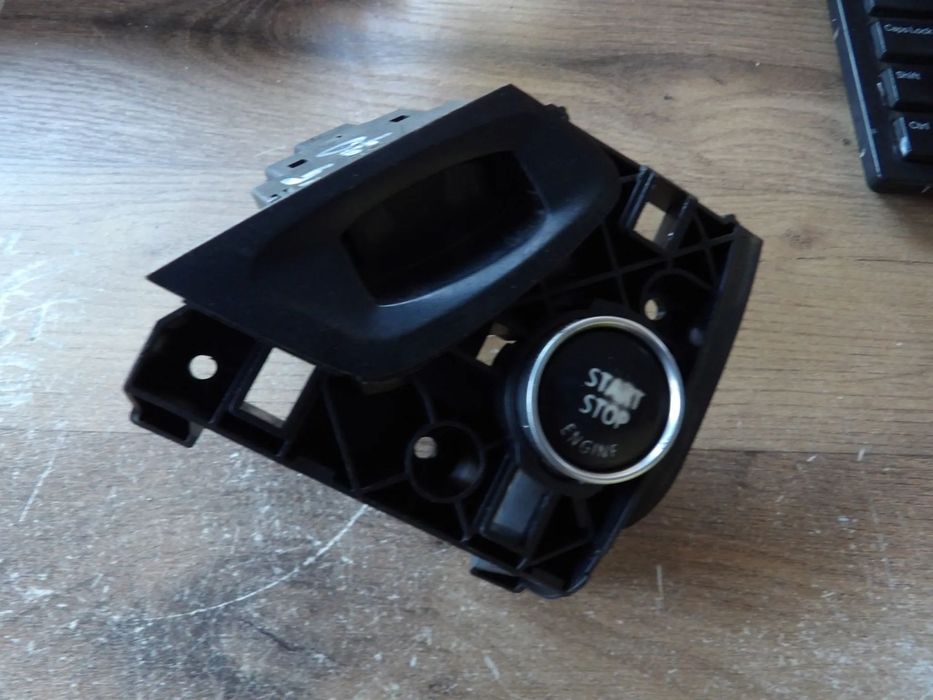 BMW - E70,X5 - STACYJKA - PRZYCISK START/STOP - 6966714