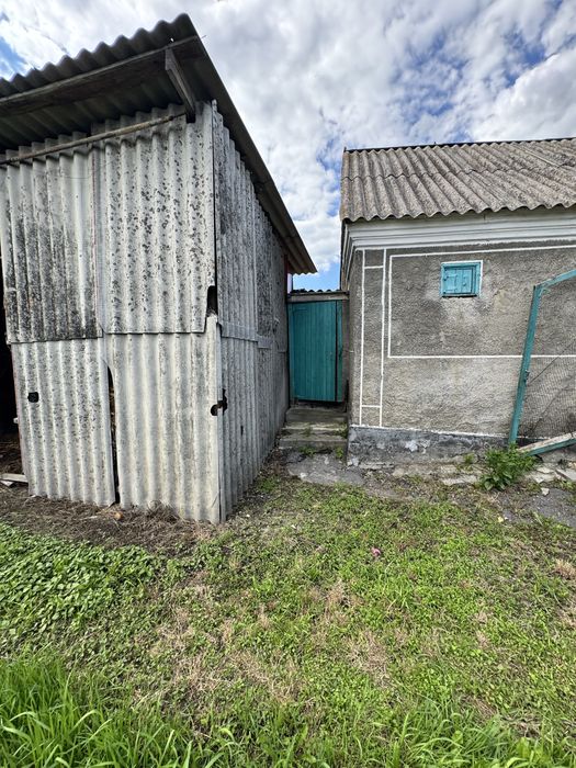 Продам будинок в с. Попівці