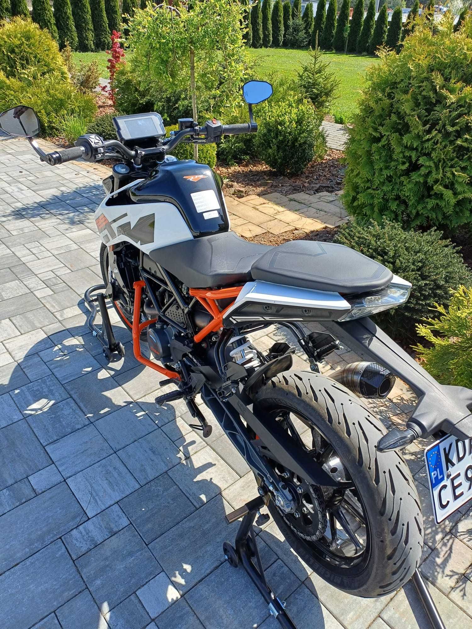 KTM Duke 125 duke