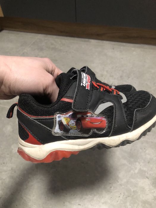 Buty świecące chlopiece Zygzak Mcqueen 27