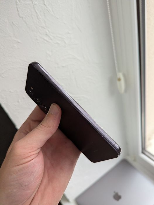 Samsung s23 Black 8/128gb Neverlock