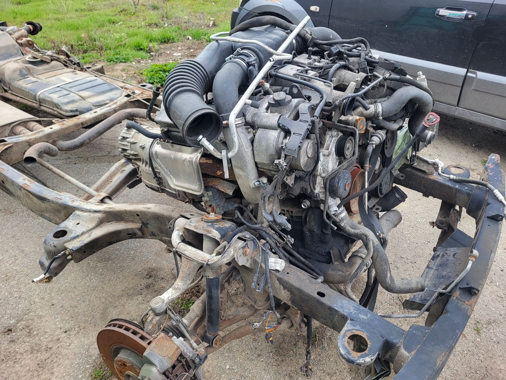 Мерседес ML 400. Запчастини