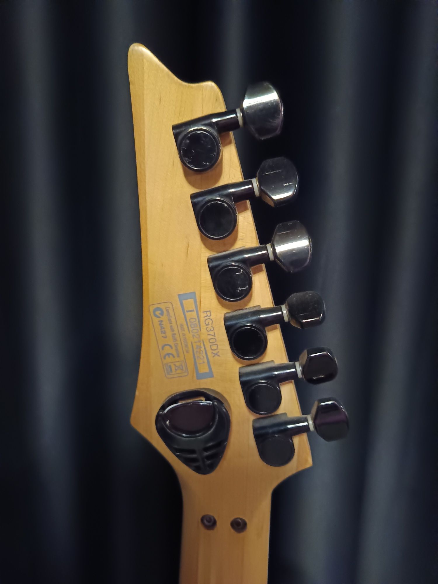 Ibanez RG 370 DX rubber red gitara elektryczna