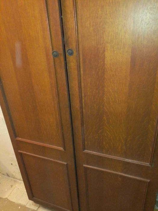 шафи - стінка  з антресолями  б/у