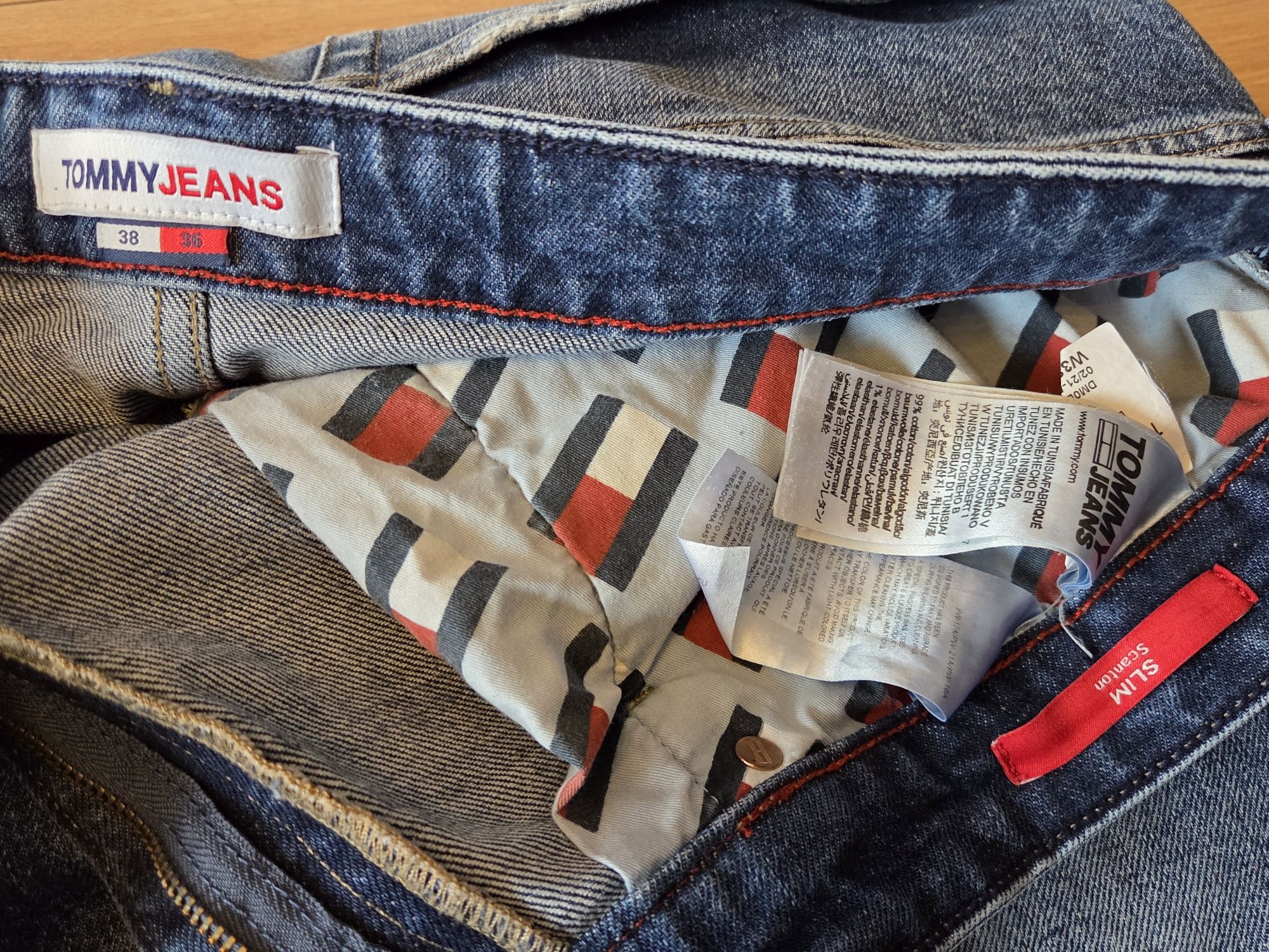Spodnie Tommy Jeans 38 x 32