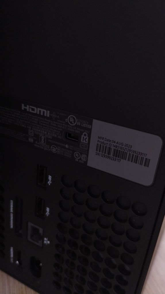 Xbox Series X 1TB / 2x Pad /Gry + GamePass!