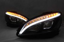 Lampy reflektory przód MERCEDES W204 H7 07-10 LED BAR NEON DYNAMICZNE