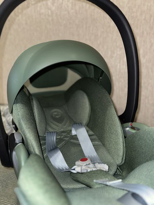 Автокрісло 0-13 кг Cybex Cloud T i- Size Plus Leaf Green Бірюзовий