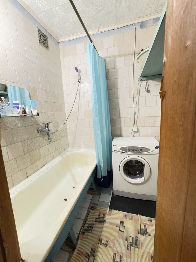 Продаж 2 кімнатної квартири ,центр,Шахтарська 5а ,Тернівка
