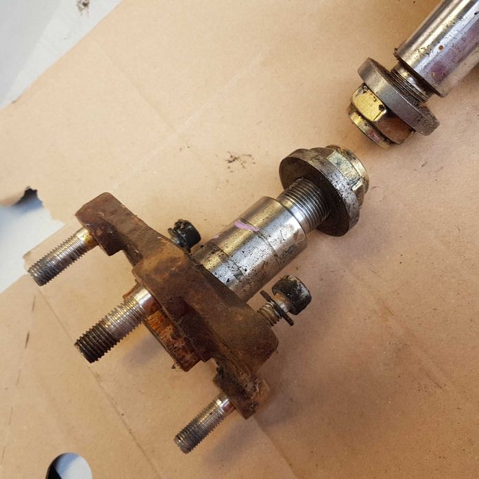 piasta czop ośka na przyczepkę wózek fiat punto II lift 4x98