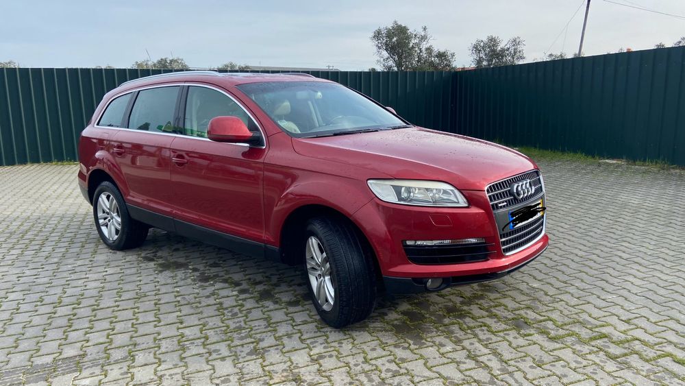 Audi q7 em bom estado 217mil km