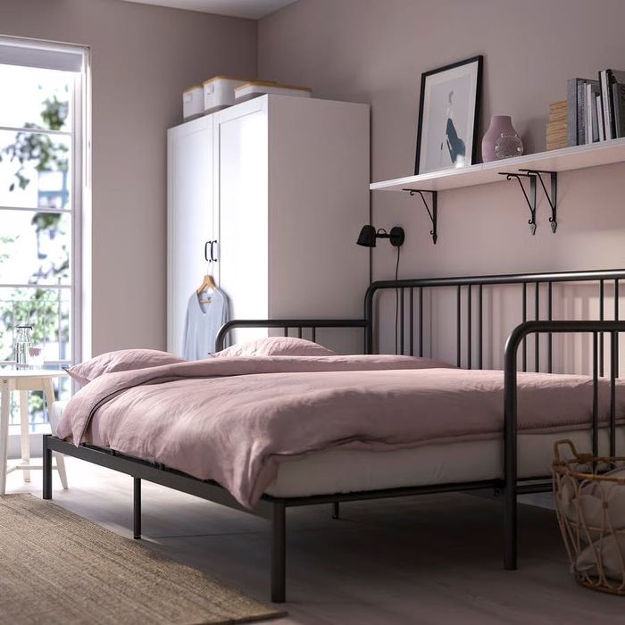 Łóżko IKEA Fyresdal