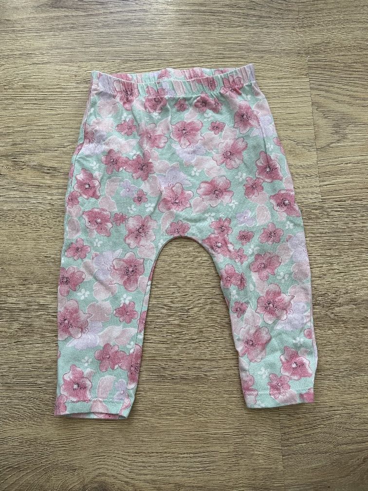 2 pary spodenek rozm.80