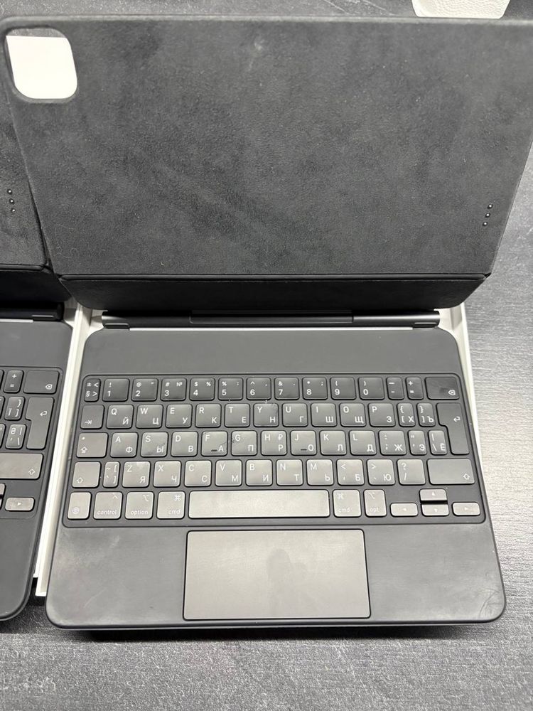 Чохол Клавіатура APPLE IPad Magik Keyboard оригінал!