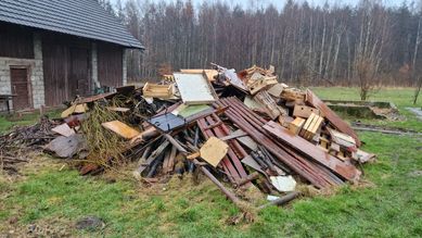 Drewno do palenia, na rozpałkę za darmo.