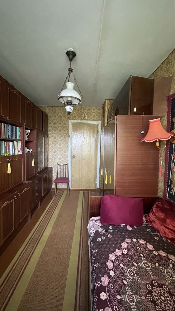 3-кімнатна квартира, вул. Дружби, 60 м²