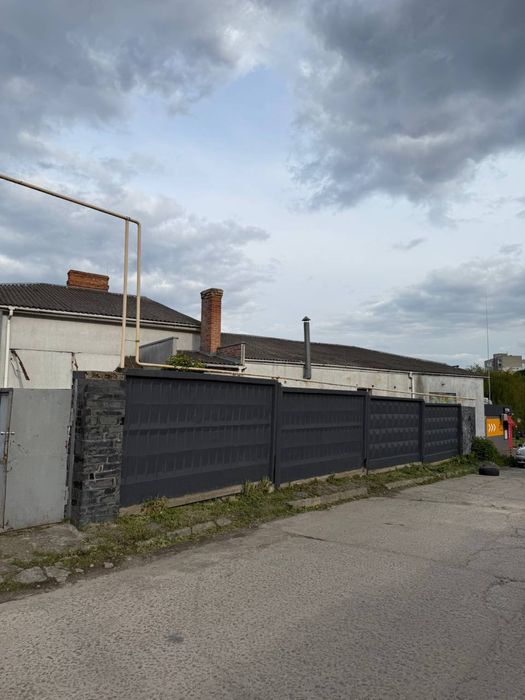 Продам виробниче приміщення у Рівному