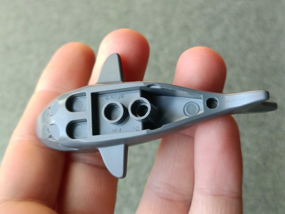 Игрушка, фигурка акула lego