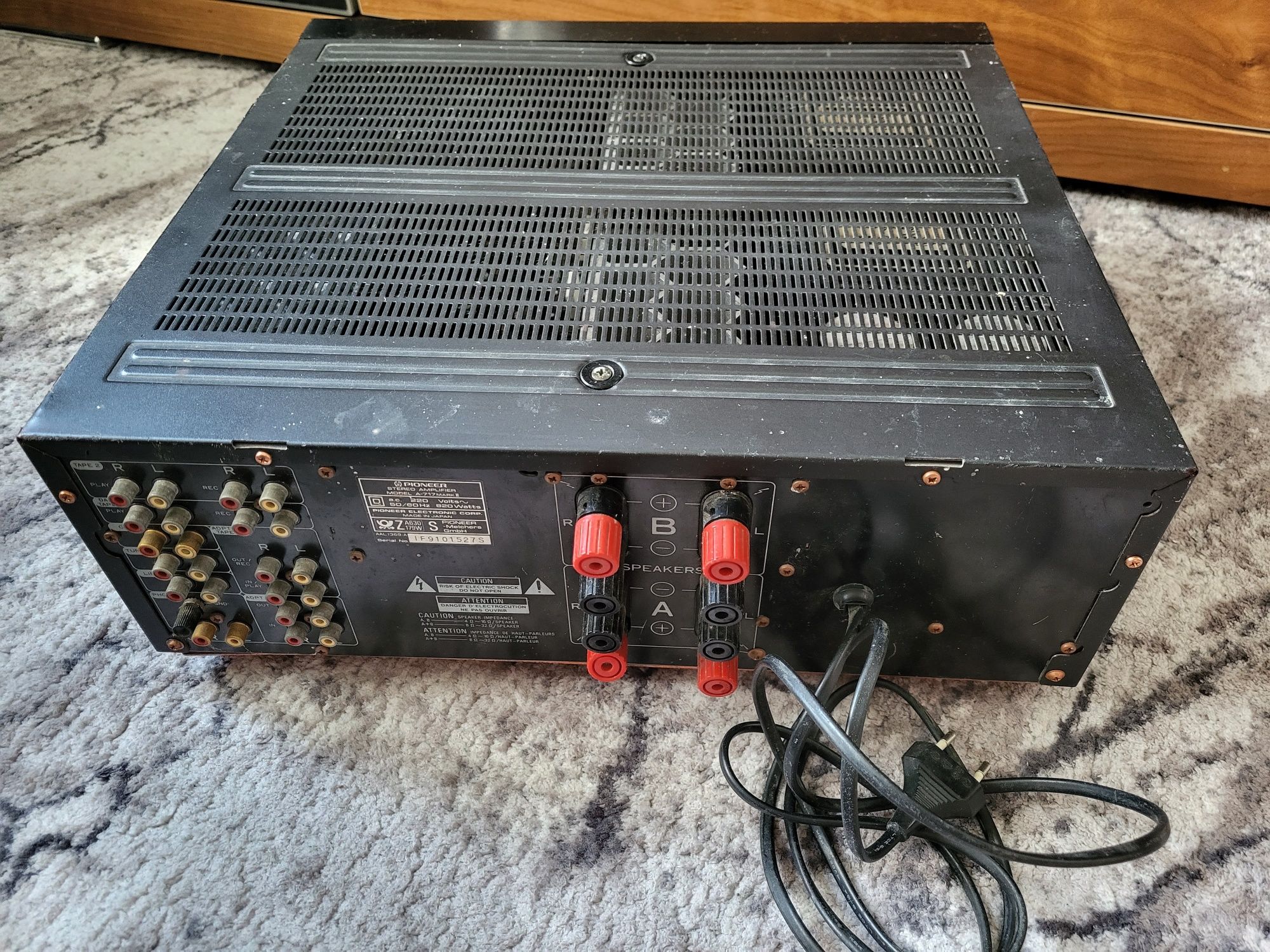Pioneer A-717 Wysoki Model
