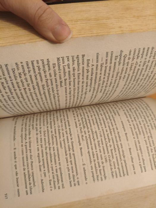 Livro Ken Follet - A Queda dos Gigantes