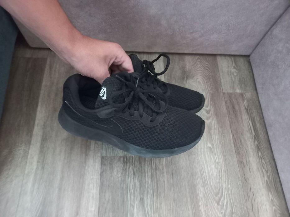 Мужские кроссовки Nike Tanjun