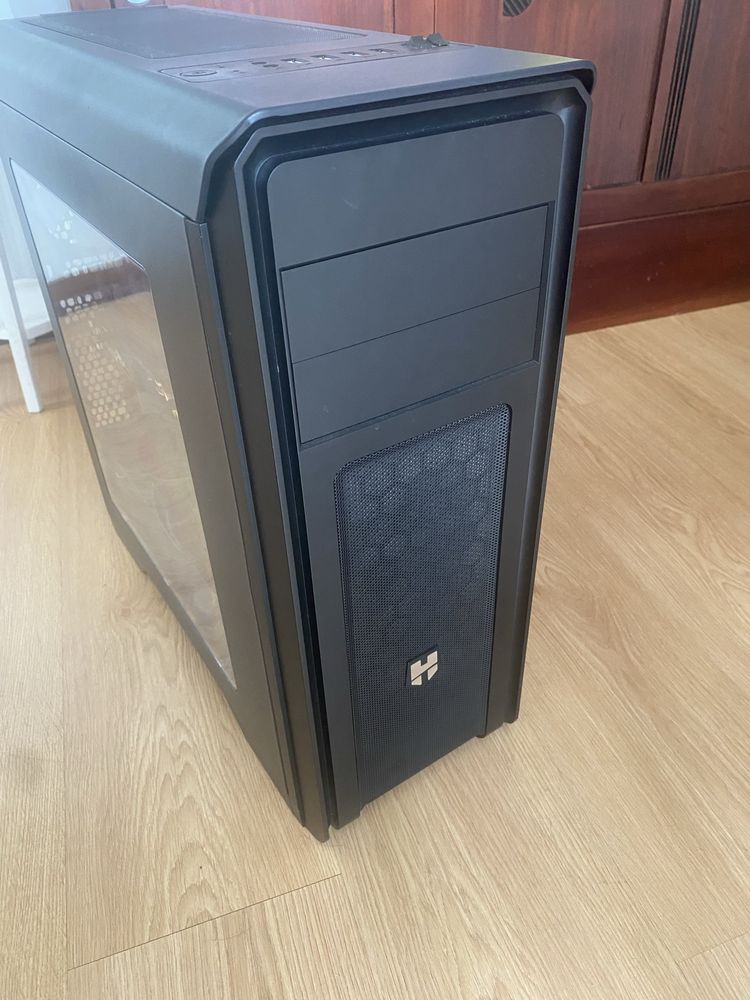 PC Gaming AMD ryzen 5 3600 Radeon rx 580 gts etc