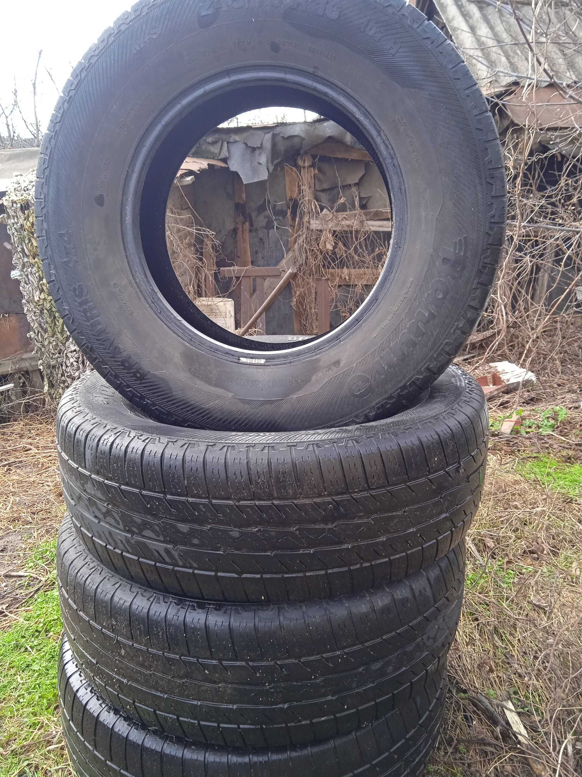Продам автошини літні б/в 245/70 R16