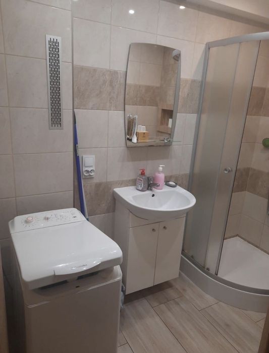 Pokój w centrum dla dziewczyny