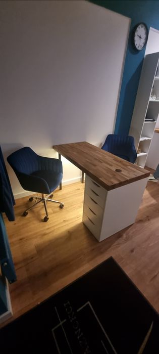 Lokal stanowisko praca stylistka