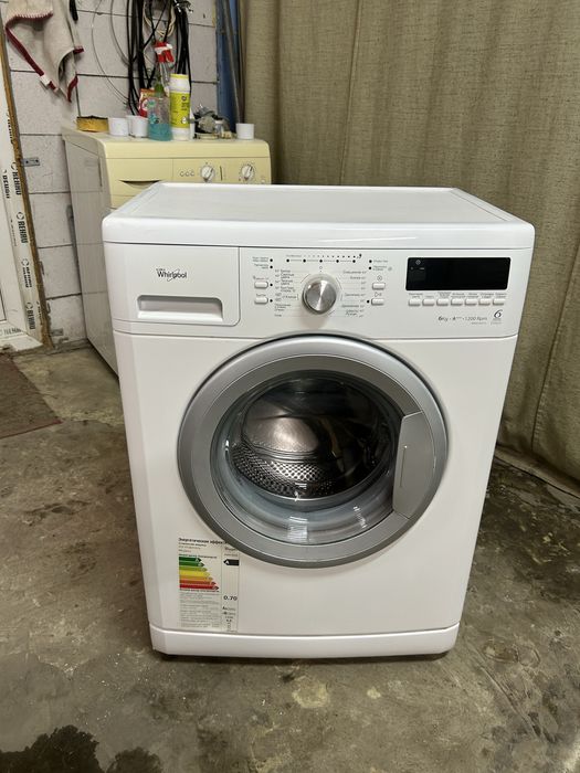Стиральная машина Whirlpool на 6 кг.AWSX63213.Гарантия!