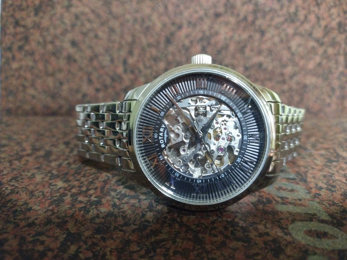 Продам часы Rotary GB 00443/04