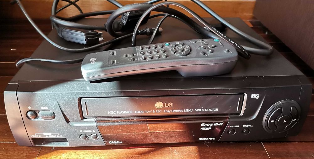 Leitor de VHS LG