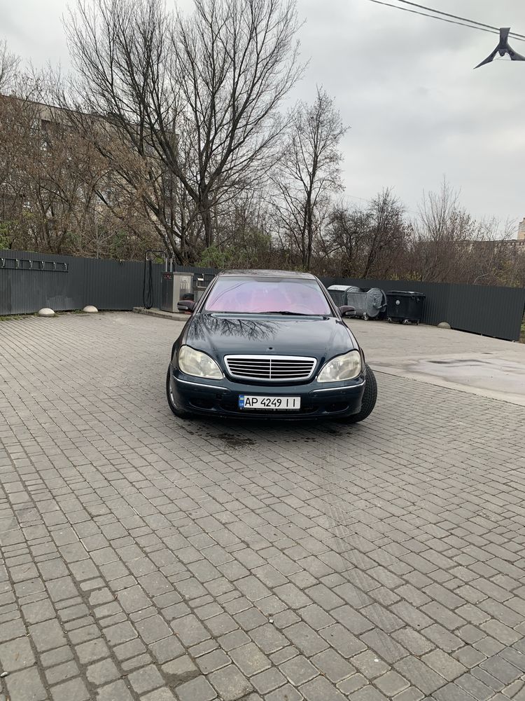 Mercedes-Benz S-Class 1999