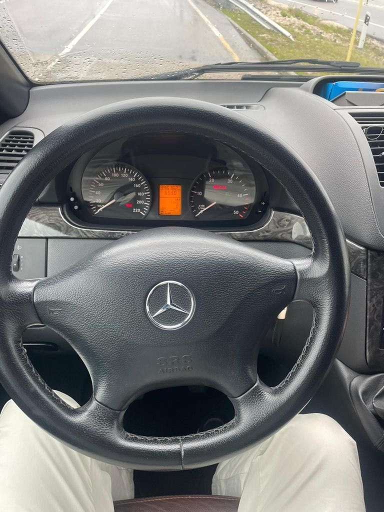 Carrinha Mercedes Vito 9L